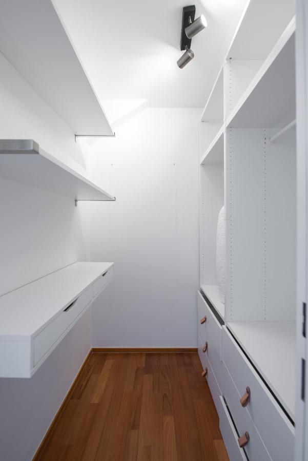 Apartment With 4 Bedrooms Prag Exteriör bild
